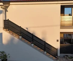 Apartament na piętrze, centrum wyspy Vir (woda i kanalizacja)