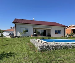 Istrie, Kastelir: Inteligentní vila s bazénem a zahradou