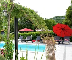 Brest, Istrien – Zwei charmante Häuser mit Pool und Aussicht