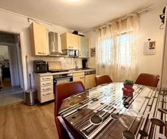 APARTMÁN V TICHEJ LOKALITE, 600 M OD PLÁŽE!