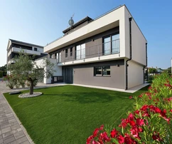 Villa con piscina e vista mare in vendita a Medolino in Croazia