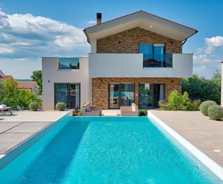 Pool House near Vodnjan