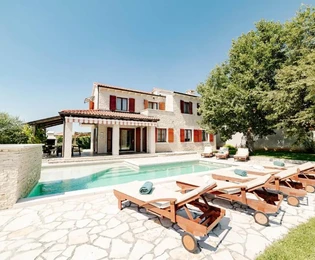 Istrien, Višnjan: Charmantes rustikales haus mit pool