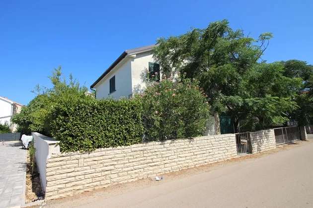 Detached house near the beach - your dream home on Vir!