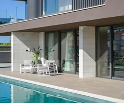 Designer-Villa mit Pool in Marčana zu verkaufen in Kroatien