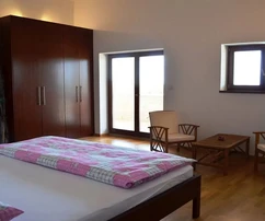 Lussuosa villa in pietra con piscina in vendita a Tinjan in Croazia