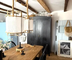 NEU RENOVIERTES STEINHAUS IM ALTSTADT-ZENTRUM!