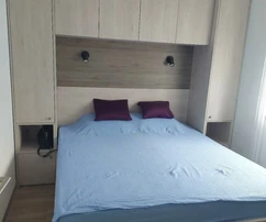 Apartamento, (3 habitaciones), 71 m², Pag - Povljana, terraza, a 450 m del mar
