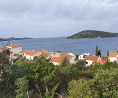 Rogoznica, Ljoljinica, stavebný pozemok 1766 m2, 120 m od mora, výhľad