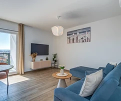 Trogir, appartamento con 2 camere da letto, 65 m2, di nuova costruzione, arredato, vista mare