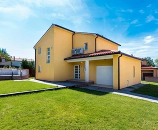 Neues schönes Haus mit Pool, Istrien, Labin