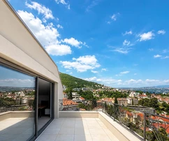 Opatija, centre, penthouse luxueux de quatre pièces 204 m², à 200 m de la mer