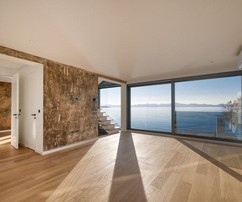 Nuova villa contemporanea in vendita direttamente sul lungomare in Croazia