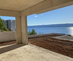 Villa moderne avec piscine à vendre à Dugi Rat en Croatie