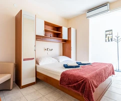 Apartment building for sale in Baška Voda just steps from the sea in Croatia