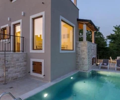 Istria, Buje, casa istriana con piscina e vista panoramica