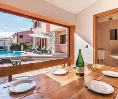 Bellissima villa con piscina, Istria, Barban