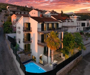 Villa di lusso con piscina in vendita a Čiovo Okrug in Croazia