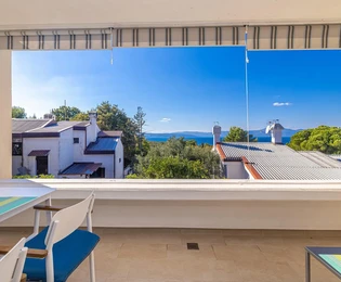 Wyspa Krk, Njivice, красивый дом площадью 280 м² с видом на море и гаражом