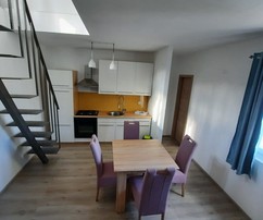 Vodicében tengerparthoz közeli ház várja új tulajdonosát