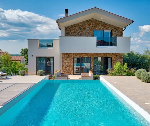Casa con piscina cerca de Vodnjan