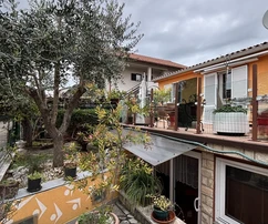 Umag, Murine, maison individuelle avec deux appartements séparés dans un endroit calme