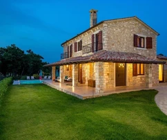 Wunderschöne Steinvilla mit Pool, Istrien, Svetvinčenat