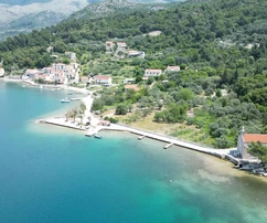 Casa in pietra in vendita a Slano a pochi passi dal mare in Croazia