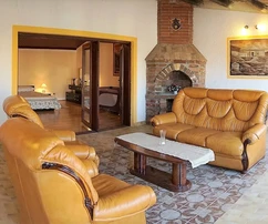 Edificio residencial y comercial de uso mixto en venta en Ližnjan, Croacia