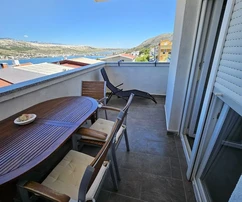 Apartmán, 3 pokoje, město Pag, Vodice, 200 m od pláže, 49,75 m² + 1 parkovací místo
