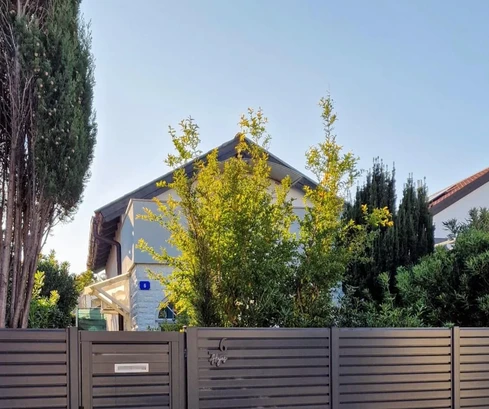 Zadar, Vir, detached house with great potential