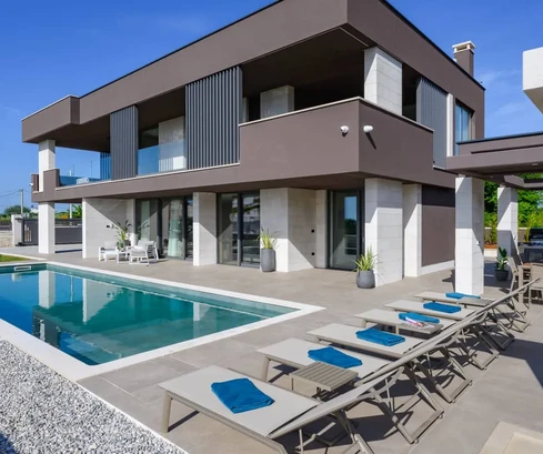 Istria, Krnica: Villa moderna con vista panoramica sul mare