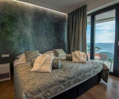 Villa di lusso con piscina in vendita a Primošten in Croazia