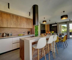 Villa neuve avec piscine et centre de bien-être à vendre à Marčana en Croatie