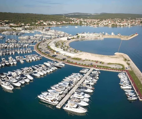 Sukošan - Építési telek 2 600 m², 200 m-re a tengertől | Befektetési lehetőség