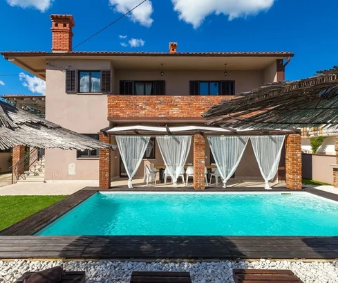 Przytulny dom z basenem, Istria, Barban