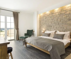 Luxusná vila s výhľadom na more na predaj v Labine v Chorvátsku