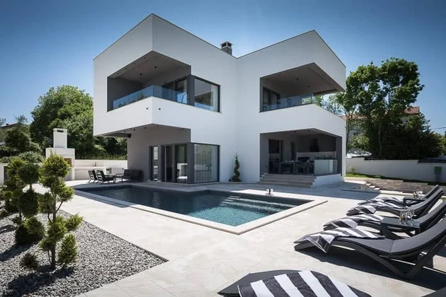 Istria, Rakalj: Villa de lujo con vistas panorámicas al mar