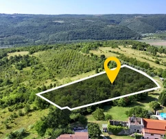 Grožnjan, Istria: Land with panoramic view of Mirna Valley