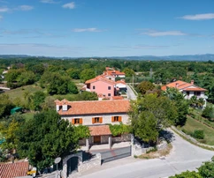 Istra, Nedešćina: Renovirana kamena kuća s bazenom