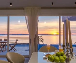 Villa elegante con vistas pintorescas al mar - Split