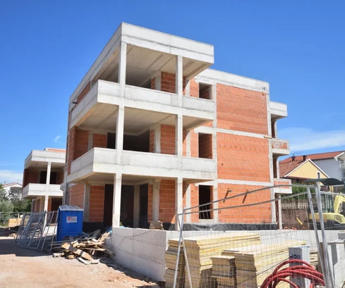 Vodice - Attico con vista mare nel centro città più ampio, a 300 m dalla marina