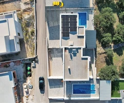 Vodice - Bútorozott ikerház úszómedencével, tengerre néző kilátással