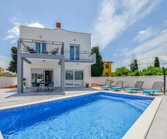 Marčana, Kavran, modern house with swimming pool and comfortable interior