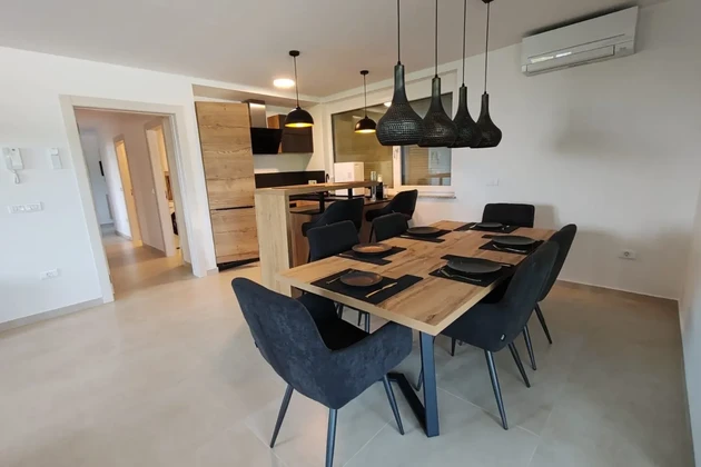 Apartmán pri mori, ostrov Krk, Malinska, blízko pláže!