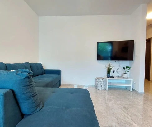 Prostorný dvoupodlažní byt na prodej v Pješčana Uvala v Chorvatsku