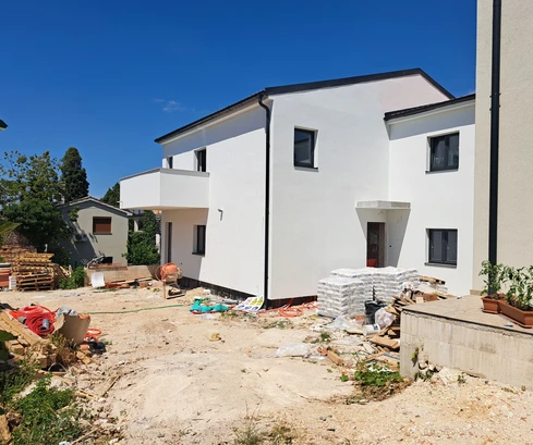 Tar-Vabriga, Istria: Nowoczesne mieszkanie na pierwszym piętrze na sprzedaż