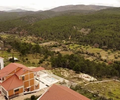 Großzügiges Familienhaus mit Pool steht zum Verkauf in Kroatien