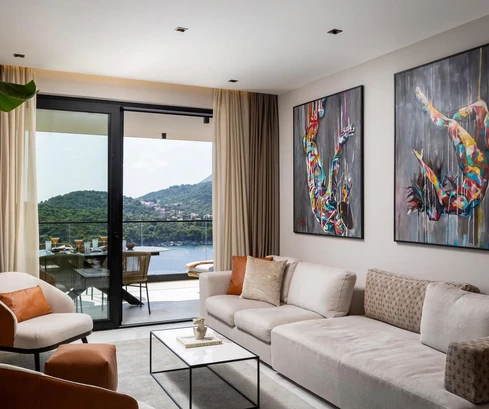 Région de Dubrovnik, appartement de quatre pièces avec jardin et ascenseur