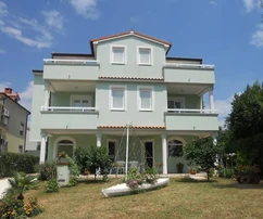 Istria, Medulin: Dom apartamentowy blisko morza